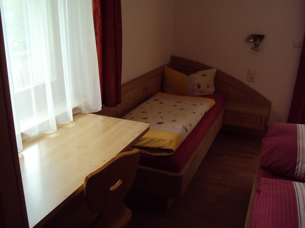 Hotel Haus Fliri Curon Venosta Pokoj fotografie