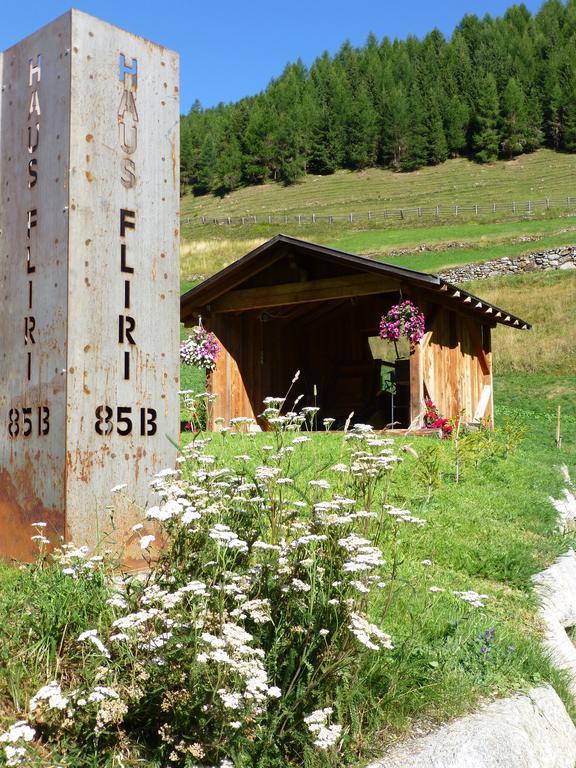 Hotel Haus Fliri Curon Venosta Exteriér fotografie