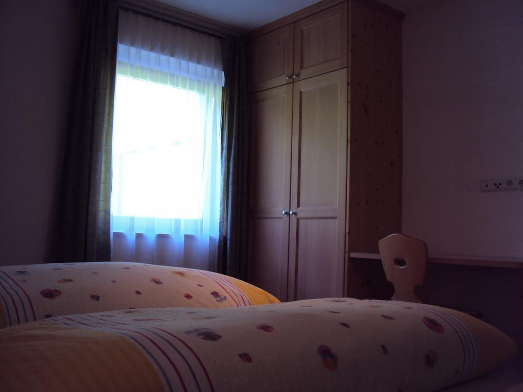 Hotel Haus Fliri Curon Venosta Pokoj fotografie
