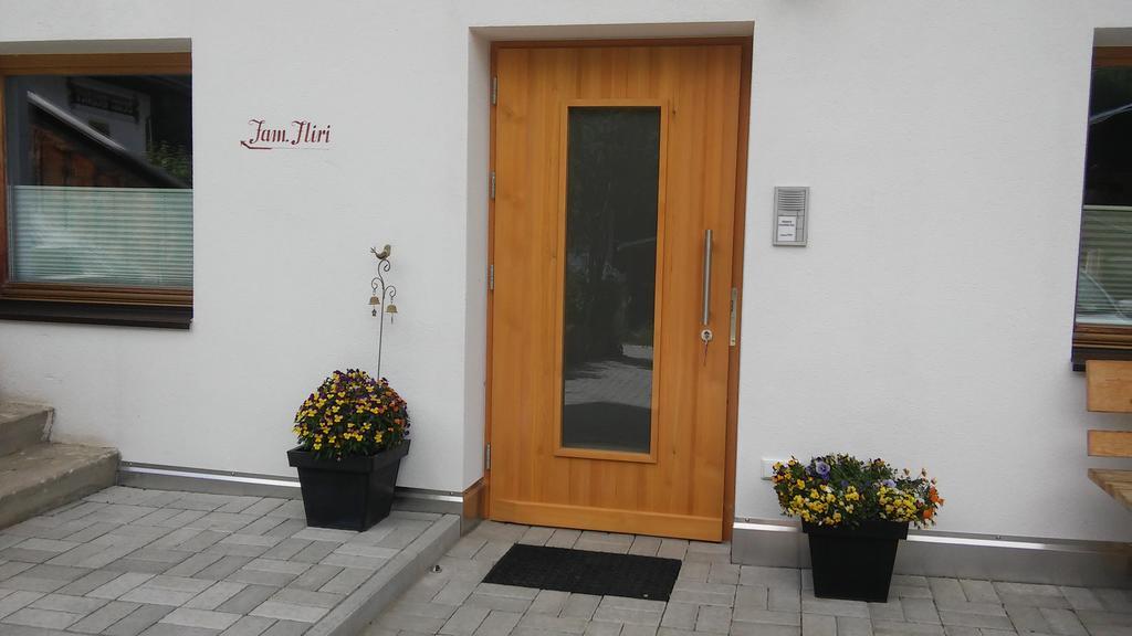 Hotel Haus Fliri Curon Venosta Exteriér fotografie